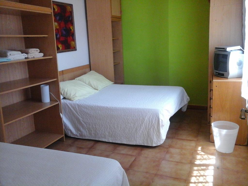 Apartamento Atico Soleado L'Hospitalet de Llobregat Exterior foto